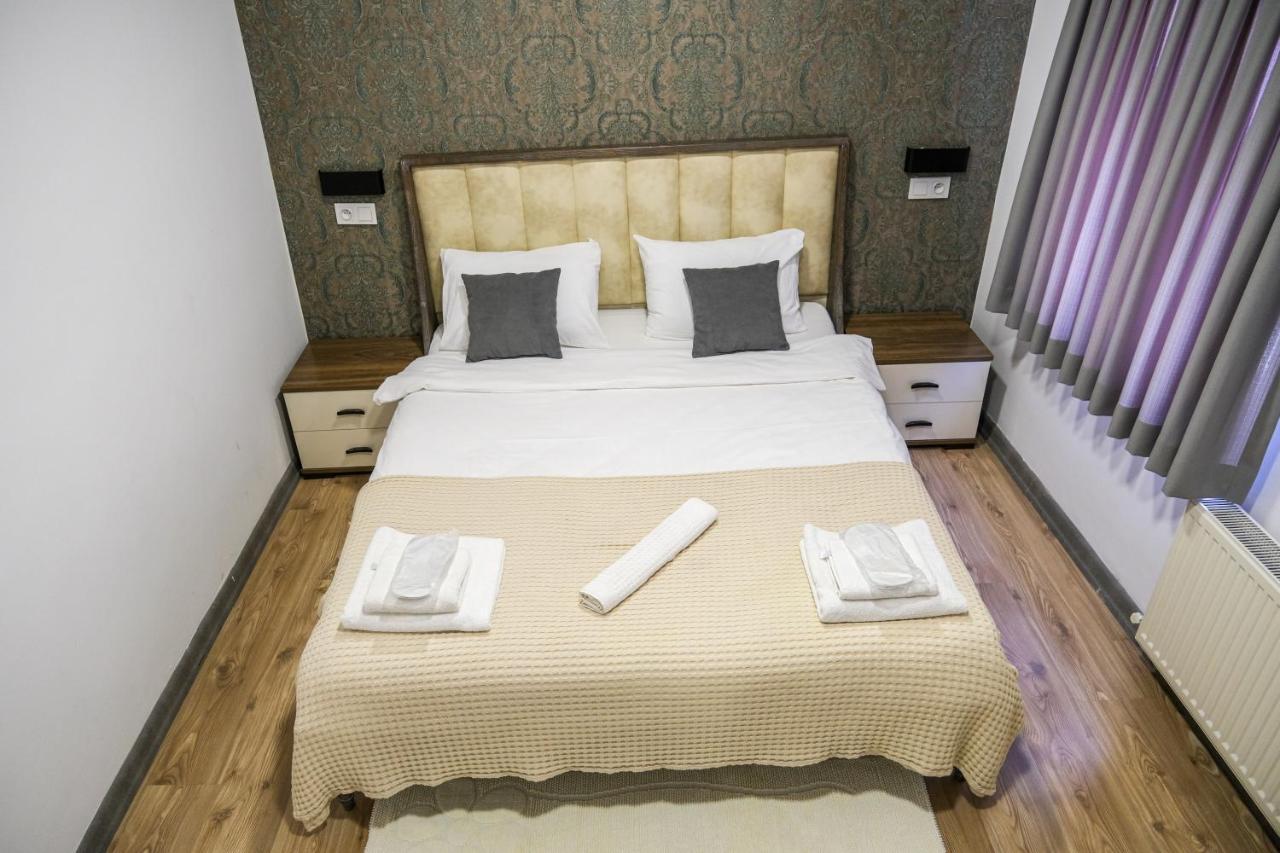 Taksim Neo Pera Suites Estambul Exterior foto